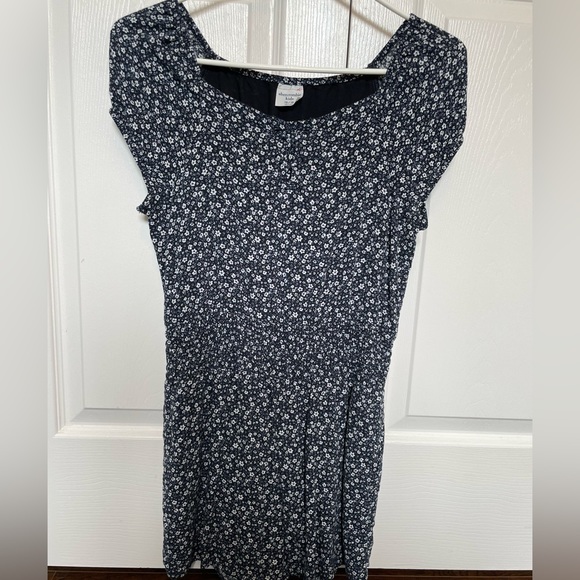 Abercrombie Kids Floral Romper - Picture 1 of 4
